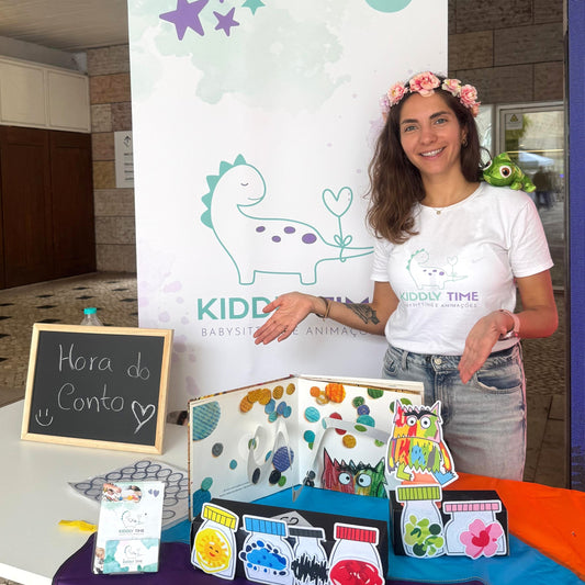 Hora do Conto e Atelier de Fantoches